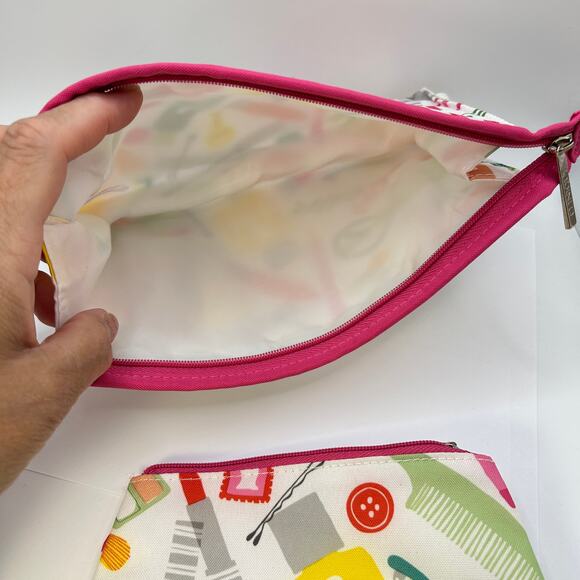 CLINIQUE Glass Print Cosmetic Makeup Bag Set Zipper Pouch (1 Large + 1 Small ) - Picture 3 of 6